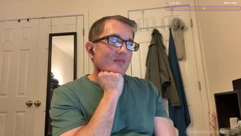 Snapshot of lostandlonelysoul chatting on October 26, 4:36 am Hazemir online show from October 26, 4:36 am