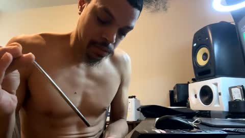 Prynce online show from December 5, 4:56 pm