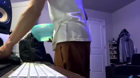 Prynce online show from March 1, 7:09 am