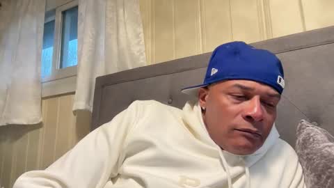 loved19 online show from April 21, 12:35 am