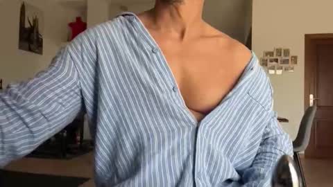 Loveisperfect online show from February 27, 7:42 am