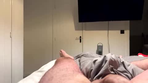 Snapshot of lovelybigdick1812 chatting on October 22, 10:13 pm lovelybigdick1812 online show from October 22, 10:13 pm