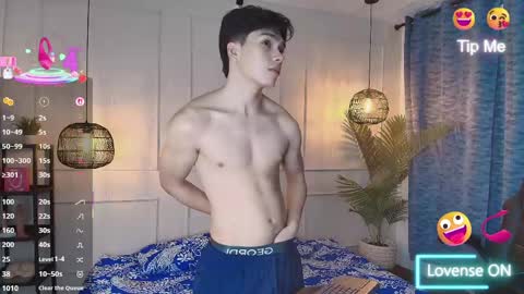 lUAN online show from April 14, 11:43 am