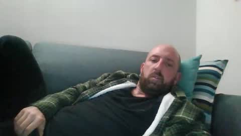 Snapshot of lucabeech88 chatting on October 20, 9:08 pm Luca online show from October 20, 9:08 pm