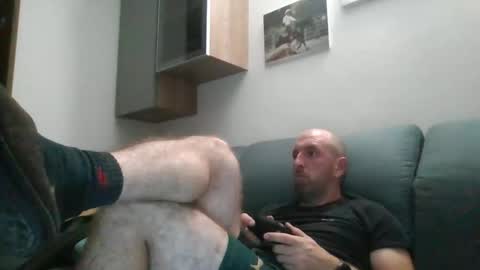 Snapshot of lucabeech88 chatting on September 29, 7:32 pm Luca online show from September 29, 7:32 pm