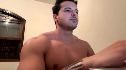 lucasfit24 online show from January 15, 11:43 am