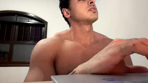 lucasfit24 online show from February 9, 11:46 pm