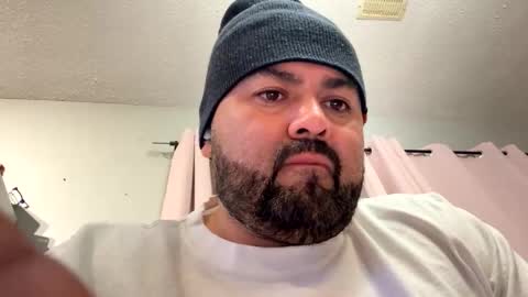 lucasmagana85 online show from March 11, 5:47 am