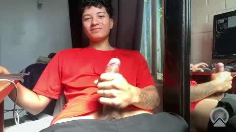 Snapshot of luchosaando chatting on October 22, 1:59 pm Felipe online show from October 22, 1:59 pm