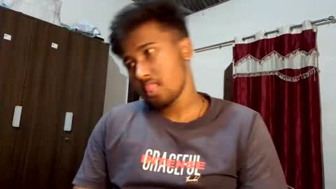 luci_ri online show from April 15, 2:17 pm