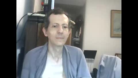 Luciano online show from December 23, 1:14 am