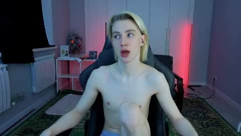 Angelok online show from March 25, 4:38 am