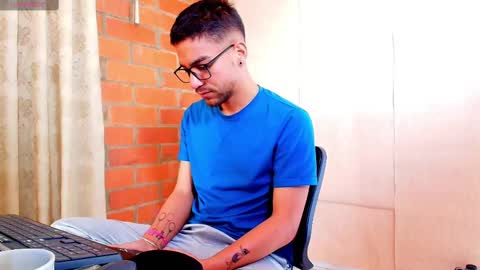 lucky_blessed online show from March 12, 3:18 pm