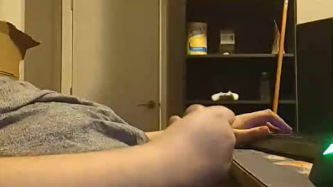 lucky_chance32 online show from April 4, 3:03 am