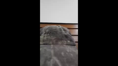 luckyfalcon2022 online show from April 26, 6:22 am