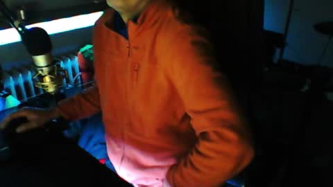        call me  Stefan online show from March 7, 8:06 pm