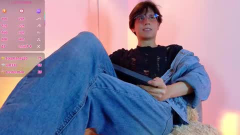 Lui online show from March 16, 5:03 am