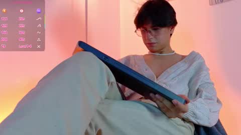 Lui online show from March 14, 4:52 am