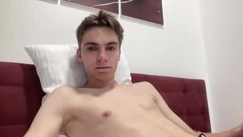 Snapshot of luis_7777 chatting on October 21, 11:46 am Luis online show from October 21, 11:46 am
