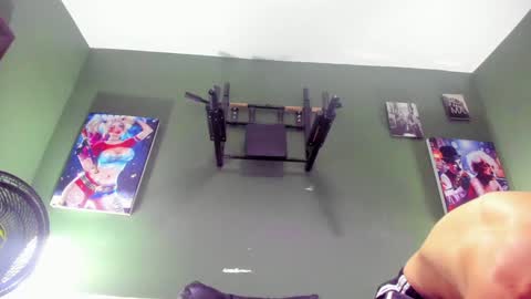 Luis AS online show from December 2, 1:44 pm