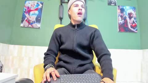 Luis AS online show from March 12, 10:48 am