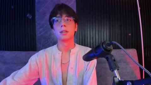 luixdust1 online show from October 28, 4:15 am