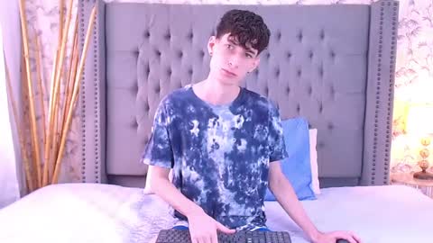 luke_carter online show from September 12, 1:11 pm