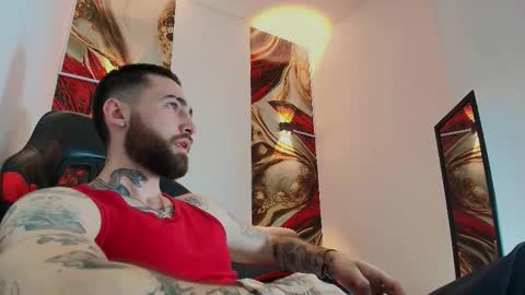 LUKE online show from November 26, 1:25 pm