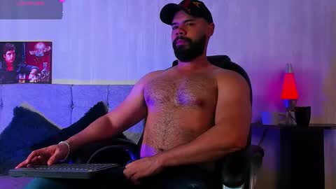 luke diaz7 online show from February 25, 10:05 am