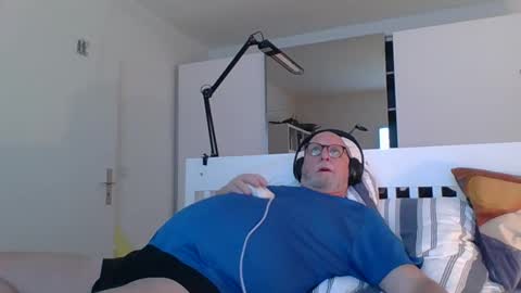 luley58 online show from February 21, 6:18 am