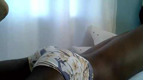 lunalove22_ online show from October 27, 4:15 am