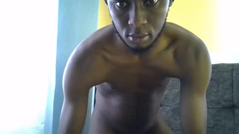 lunalove22_ online show from October 18, 4:39 am