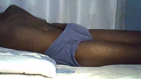 lunalove22_ online show from October 16, 7:11 pm