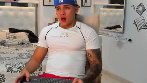 Lunay online show from September 16, 3:40 am