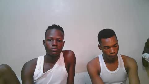 luoislove online show from February 24, 1:01 pm