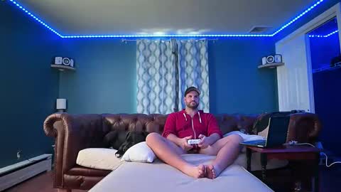 luv2watch1980 online show from December 5, 2:55 pm