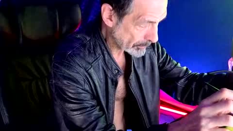 Im a   -  CAMGUY YOU  LIKE to FUCK online show from January 6, 12:58 am