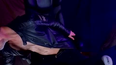 Im a   -  CAMGUY YOU  LIKE to FUCK online show from February 1, 1:37 am