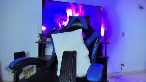 Lyam online show from March 17, 5:54 am