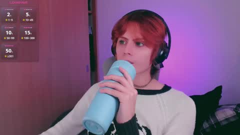 Snapshot of lyodass chatting on February 19, 2:44 pm Lyodass online show from February 19, 2:44 pm