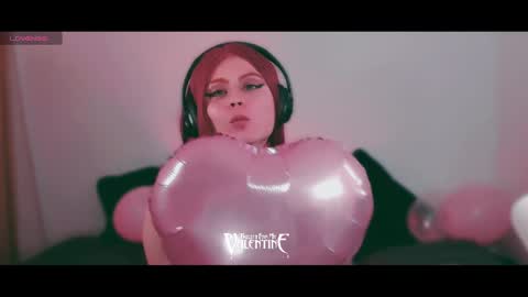 Snapshot of lyodass chatting on February 14, 8:37 pm Lyodass online show from February 14, 8:37 pm