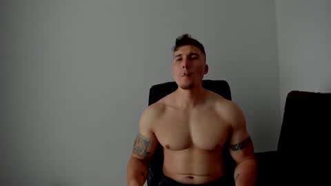 Lyonel online show from November 23, 6:08 pm