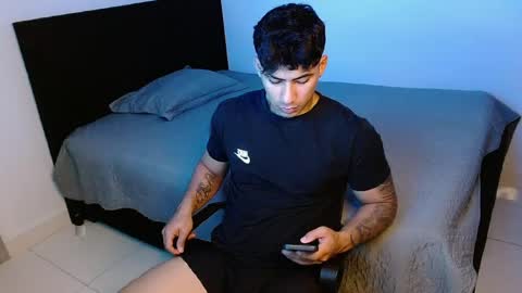 MICHAEL online show from April 1, 3:08 am