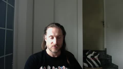 m4rduk online show from March 9, 2:21 pm