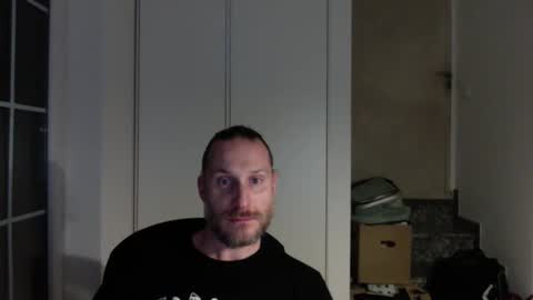 m4rduk online show from December 18, 11:19 pm