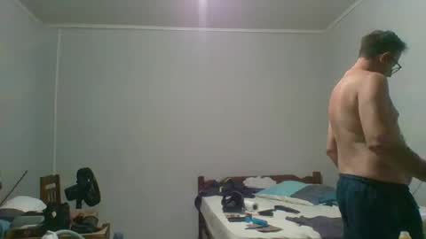 MACHOLIVRE online show from February 2, 8:13 am