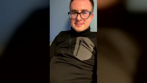 mackar92 online show from February 10, 8:46 pm