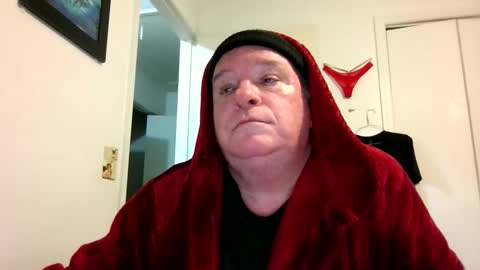 mackdocc001 online show from January 16, 11:51 pm