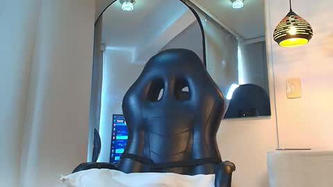 Snapshot of magic_clayton chatting on October 26, 8:11 pm Magic online show from October 26, 8:11 pm