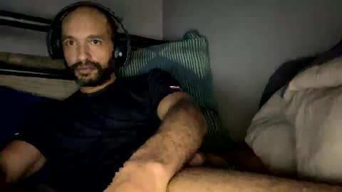 majorb986 online show from January 14, 10:35 pm